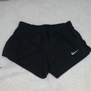 Nike Dri-Fit lined running short, Medium